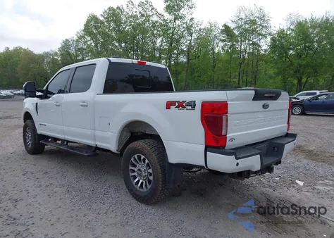 2022 Ford F-250 Lariat z USA, uszkodzony, nr VIN 1FT7W2BT1NEE27715